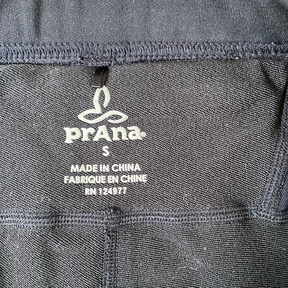 PrAna Ergo Black Reflective High Rise Tight Black & White S - Picture 6 of 6